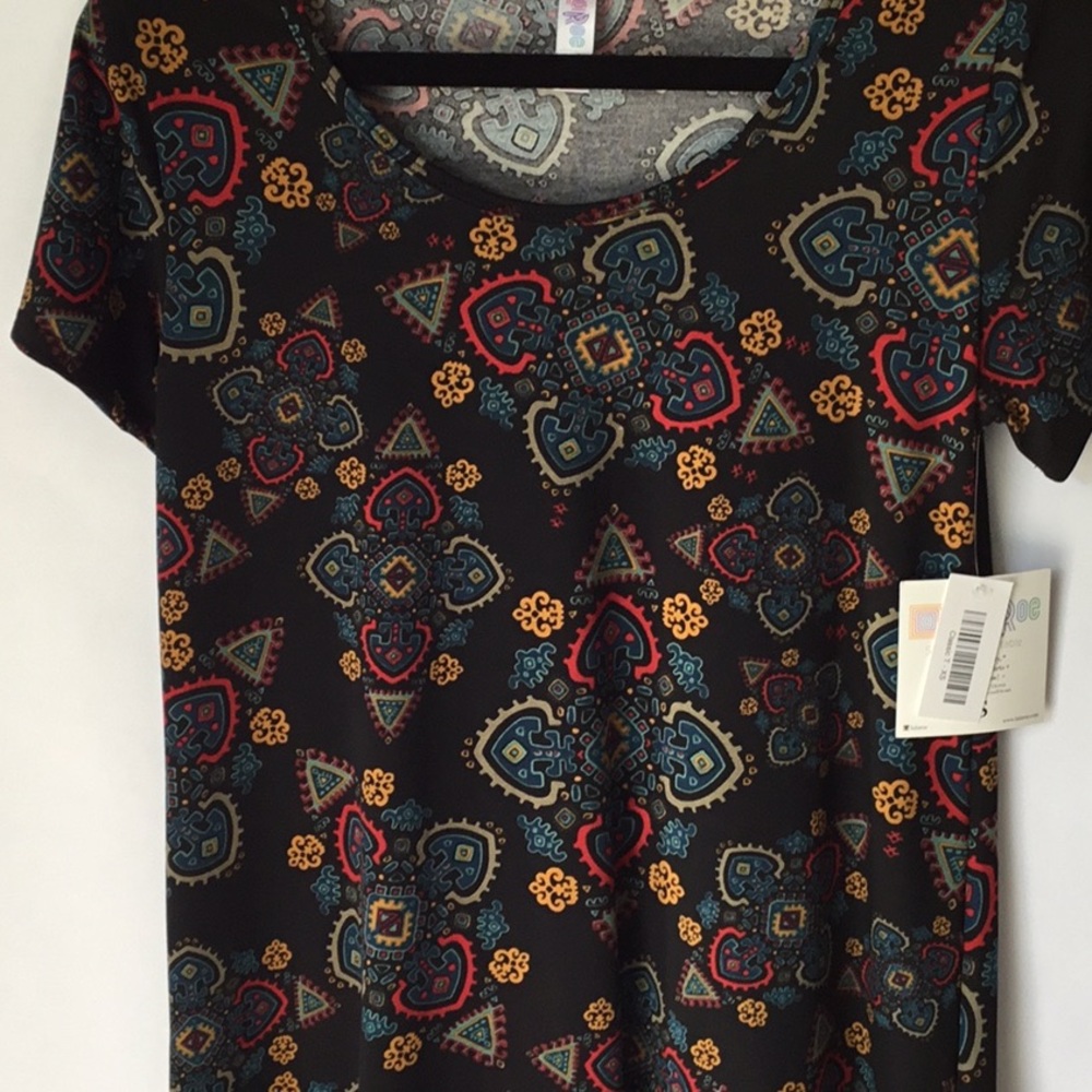LuLaRoe Classic T